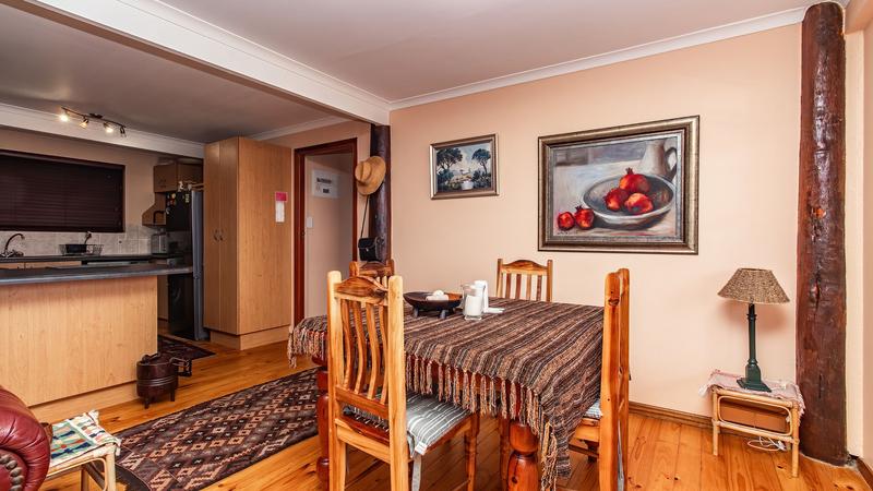 6 Bedroom Property for Sale in Outeniqua Strand Western Cape